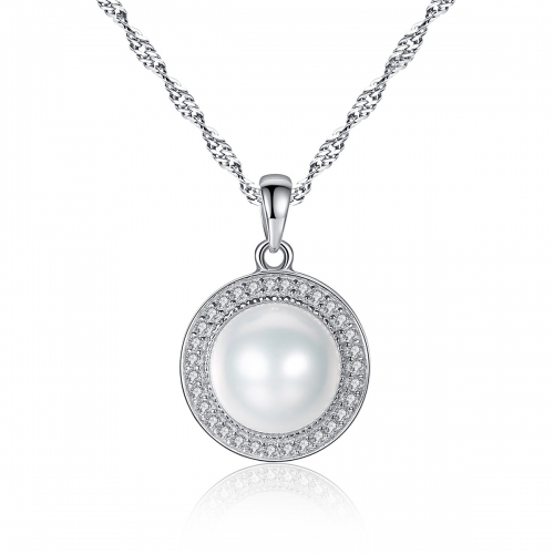 freshwater pearl necklace