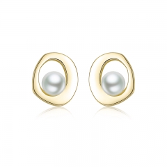 Pearl earrings in 925 sterling silver