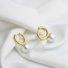 Pearl earrings
